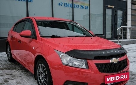 Chevrolet Cruze II, 2012 год, 699 000 рублей, 7 фотография