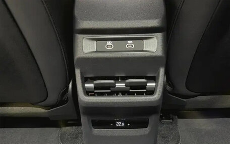 Audi Q3, 2025 год, 10 000 000 рублей, 14 фотография