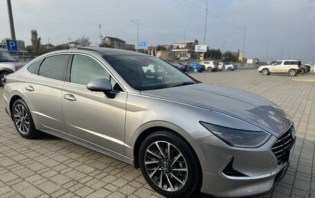 Hyundai Sonata VIII, 2020 год, 2 650 000 рублей, 2 фотография