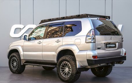 Toyota Land Cruiser Prado 120 рестайлинг, 2005 год, 2 350 000 рублей, 2 фотография