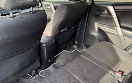 Toyota RAV4, 2017 год, 1 690 000 рублей, 10 фотография