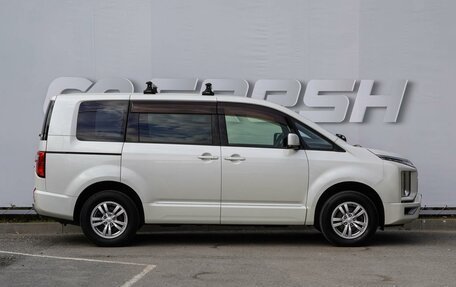 Mitsubishi Delica D:5 I, 2019 год, 3 199 000 рублей, 5 фотография