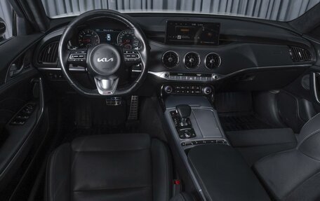 KIA Stinger I, 2022 год, 3 394 000 рублей, 11 фотография