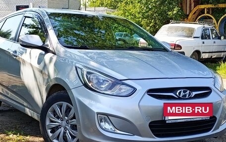 Hyundai Solaris II рестайлинг, 2012 год, 659 000 рублей, 2 фотография