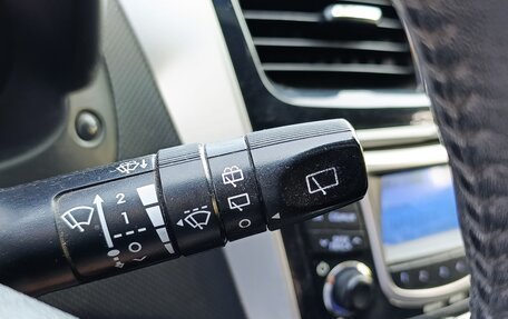 Hyundai Solaris II рестайлинг, 2012 год, 659 000 рублей, 19 фотография