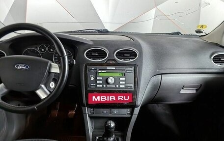 Ford Focus II рестайлинг, 2005 год, 335 000 рублей, 11 фотография