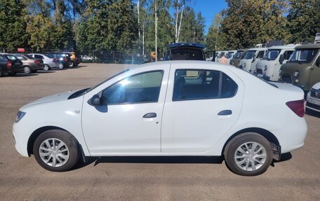 Renault Logan II, 2020 год, 650 000 рублей, 3 фотография