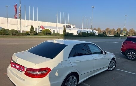 Mercedes-Benz E-Класс, 2011 год, 1 600 000 рублей, 16 фотография