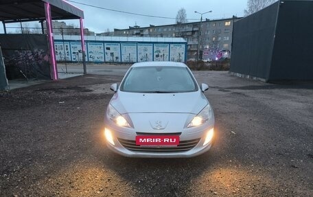 Peugeot 408 I рестайлинг, 2013 год, 810 000 рублей, 2 фотография