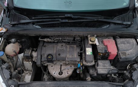 Peugeot 408 I рестайлинг, 2013 год, 810 000 рублей, 16 фотография