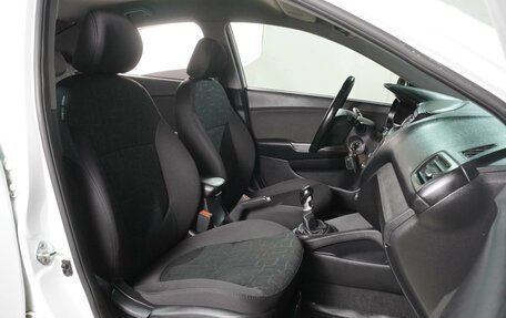 KIA Rio III рестайлинг, 2015 год, 999 000 рублей, 8 фотография