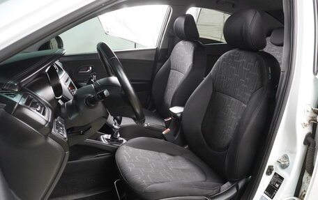 KIA Rio III рестайлинг, 2015 год, 999 000 рублей, 10 фотография