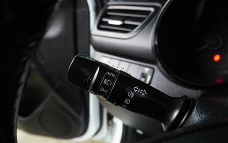 KIA Rio III рестайлинг, 2015 год, 999 000 рублей, 14 фотография