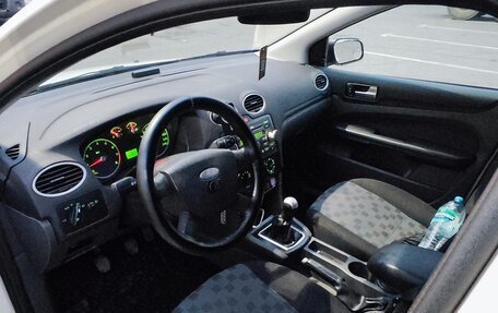 Ford Focus II рестайлинг, 2005 год, 350 000 рублей, 6 фотография