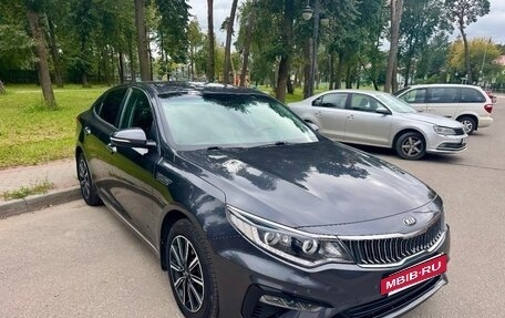 KIA Optima IV, 2018 год, 2 000 000 рублей, 4 фотография