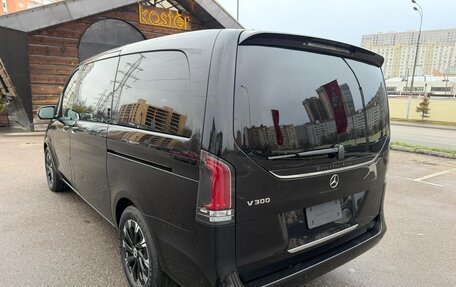 Mercedes-Benz V-Класс, 2025 год, 9 800 000 рублей, 8 фотография