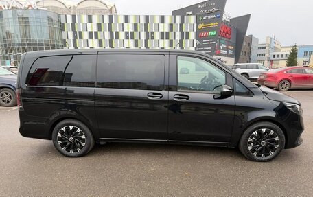 Mercedes-Benz V-Класс, 2025 год, 9 800 000 рублей, 3 фотография