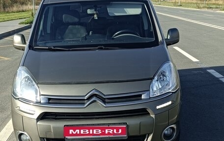 Citroen Berlingo II рестайлинг, 2013 год, 600 000 рублей, 1 фотография