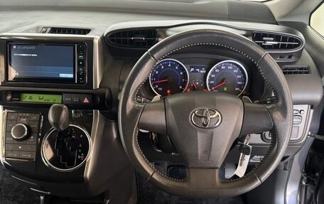 Toyota Wish II, 2016 год, 1 446 000 рублей, 10 фотография