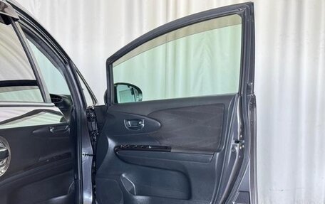 Toyota Wish II, 2016 год, 1 446 000 рублей, 30 фотография