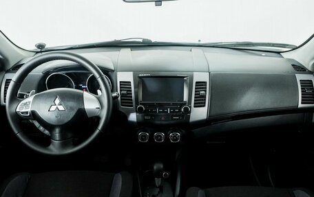 Mitsubishi Outlander III рестайлинг 3, 2011 год, 1 050 000 рублей, 7 фотография