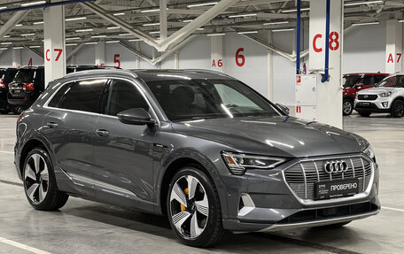 Audi e-tron I, 2019 год, 4 399 000 рублей, 3 фотография