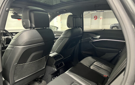 Audi e-tron I, 2019 год, 4 399 000 рублей, 12 фотография