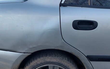 Mitsubishi Carisma I, 2002 год, 280 000 рублей, 9 фотография