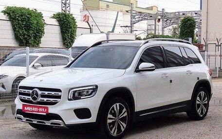 Mercedes-Benz GLB, 2022 год, 3 050 000 рублей, 2 фотография