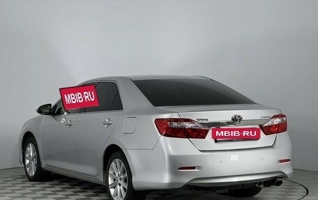 Toyota Camry, 2012 год, 1 800 000 рублей, 7 фотография