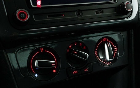 Volkswagen Polo VI (EU Market), 2019 год, 1 249 585 рублей, 16 фотография