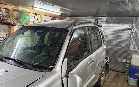 Suzuki Grand Vitara, 2005 год, 300 000 рублей, 2 фотография