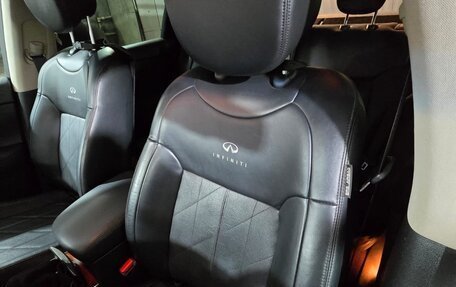 Infiniti QX70, 2014 год, 3 200 000 рублей, 10 фотография