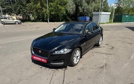 Jaguar XF II, 2017 год, 1 500 000 рублей, 2 фотография