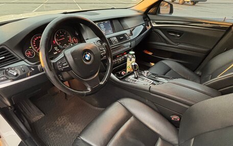 BMW 5 серия, 2011 год, 1 650 000 рублей, 2 фотография