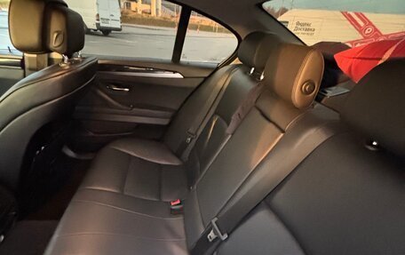 BMW 5 серия, 2011 год, 1 650 000 рублей, 4 фотография