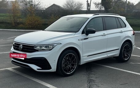 Volkswagen Tiguan II, 2021 год, 4 950 000 рублей, 7 фотография