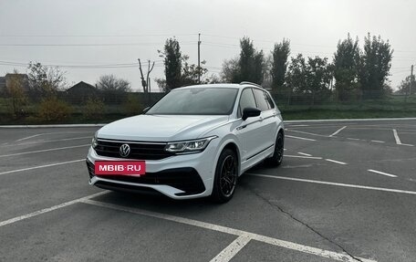 Volkswagen Tiguan II, 2021 год, 4 950 000 рублей, 10 фотография