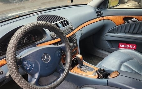 Mercedes-Benz E-Класс, 2003 год, 1 050 000 рублей, 6 фотография