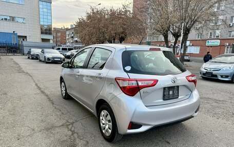 Toyota Vitz, 2018 год, 1 059 000 рублей, 6 фотография