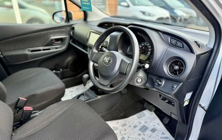 Toyota Vitz, 2018 год, 1 059 000 рублей, 10 фотография