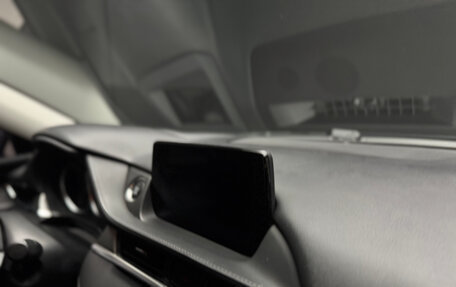 Mazda 6, 2019 год, 2 400 000 рублей, 18 фотография