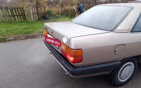 Audi 100, 1987 год, 135 000 рублей, 3 фотография