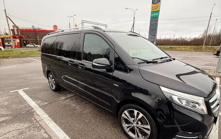 Mercedes-Benz V-Класс, 2017 год, 6 100 000 рублей, 7 фотография