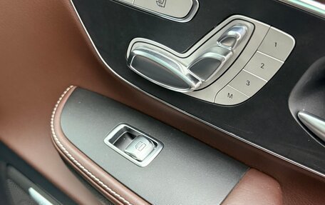 Mercedes-Benz V-Класс, 2017 год, 6 100 000 рублей, 16 фотография