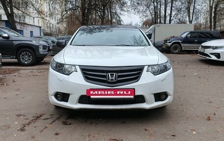 Honda Accord VIII рестайлинг, 2012 год, 1 375 000 рублей, 2 фотография