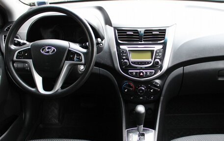 Hyundai Solaris II рестайлинг, 2013 год, 899 000 рублей, 9 фотография