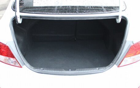 Hyundai Solaris II рестайлинг, 2013 год, 899 000 рублей, 17 фотография