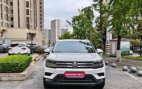 Volkswagen Tharu, 2019 год, 1 320 850 рублей, 2 фотография