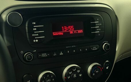 KIA Soul II рестайлинг, 2015 год, 1 145 000 рублей, 13 фотография